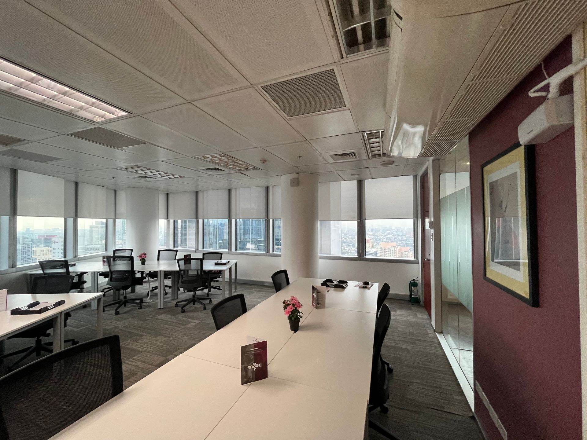 Office, hospitality & commercial interiors